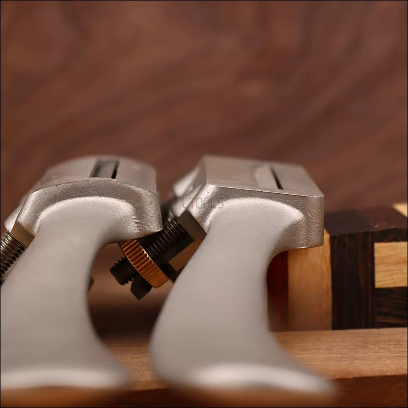 Pialla per legno in acciaio in - Spoke Shave Round recensione e prezzo